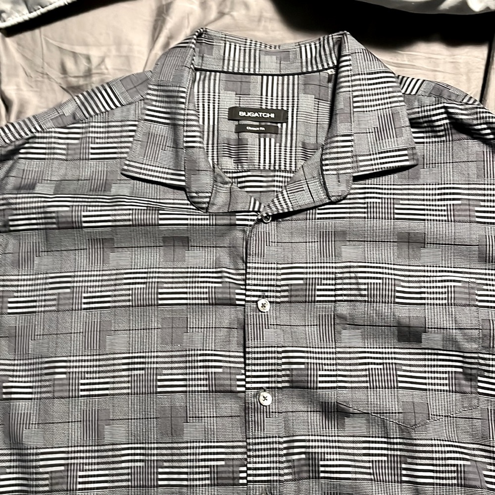 Bugatchi XXL, classic fit, excellent condition
